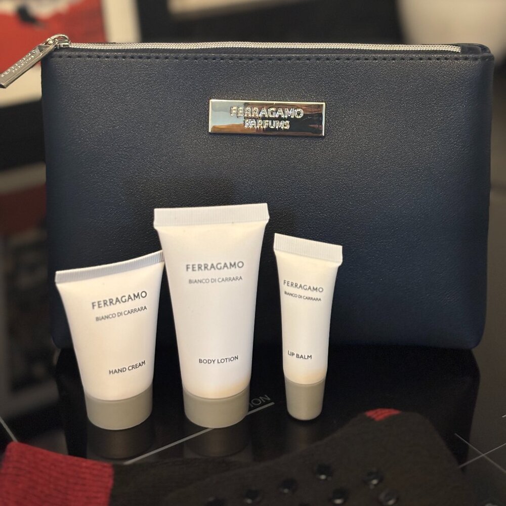 Ferragamo Blue Cosmetic Amenity Bag Skincare Kit First Class Air India New